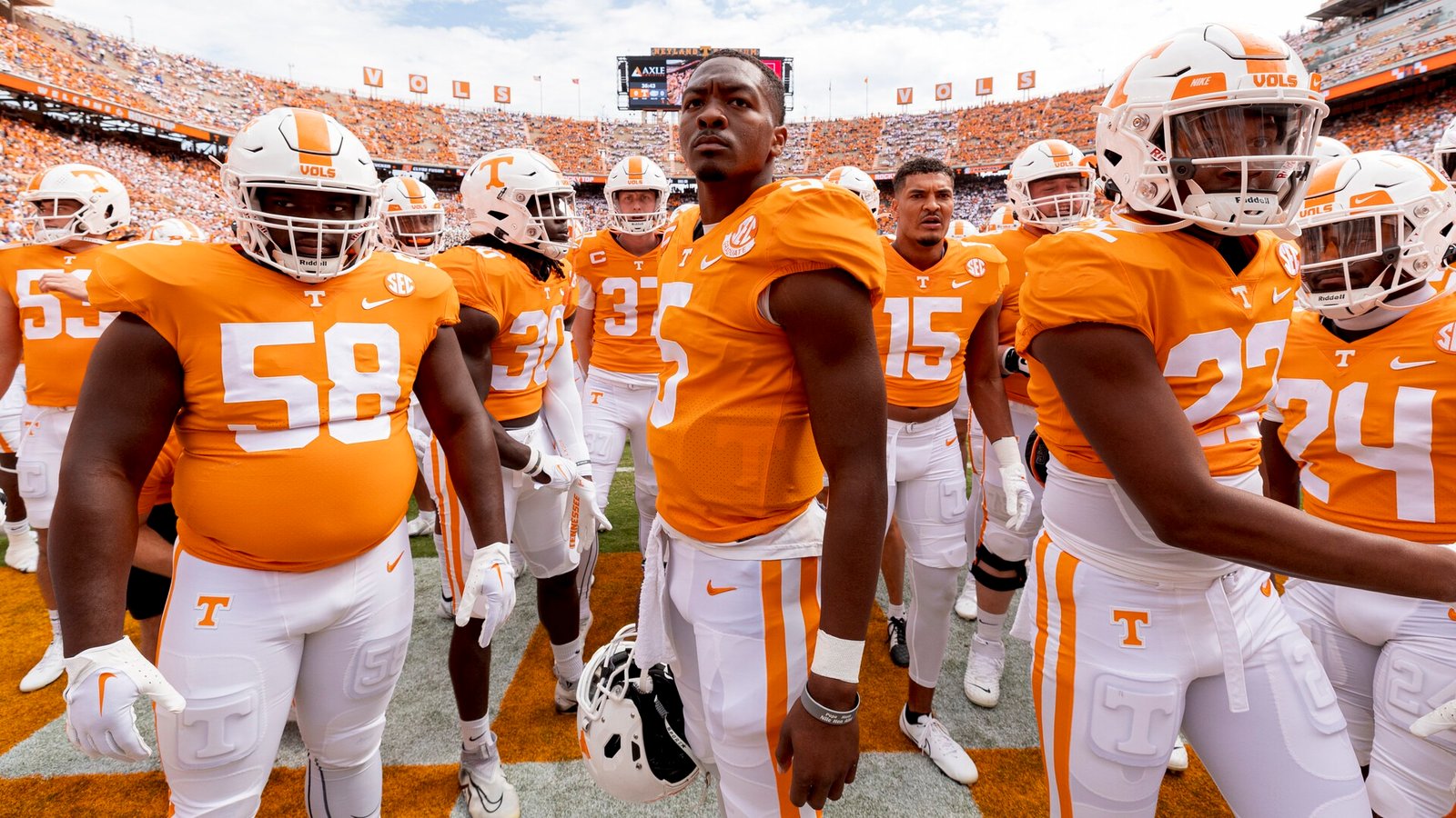 Tennessee Volunteers vs Georgia Bulldogs: Men's Basketball Player Stats