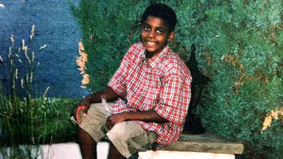 Kyrie Irving - Life History
