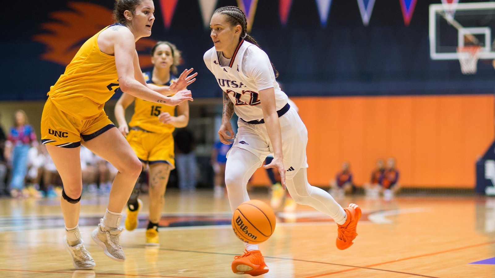 Wyoming Cowgirls Basketball: Team Overview and Recent Performance