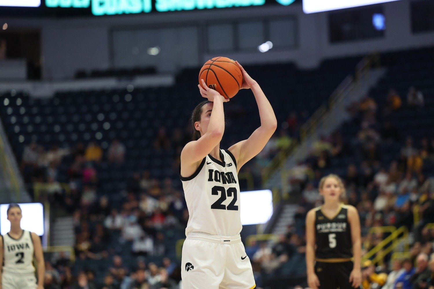 Loyola Ramblers vs Iowa Hawkeyes: Women's Basketball Stats