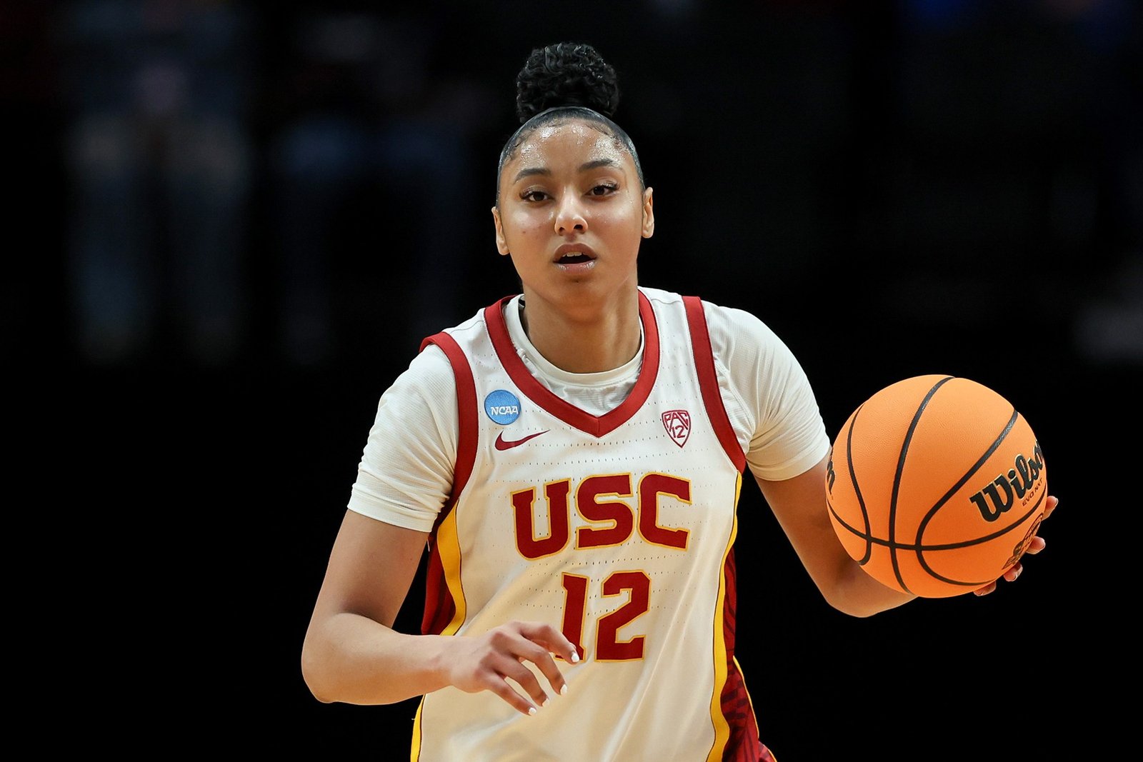 USC vs UConn: Women's Basketball 2024 Match Overview