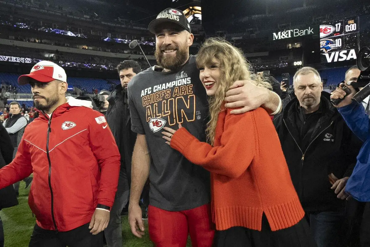 Taylor Swift at the Football Game: Latest News and Updates