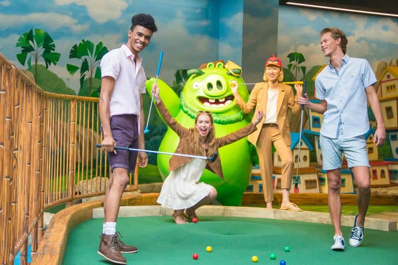 Angry Birds Mini Golf: Fun for All Ages!