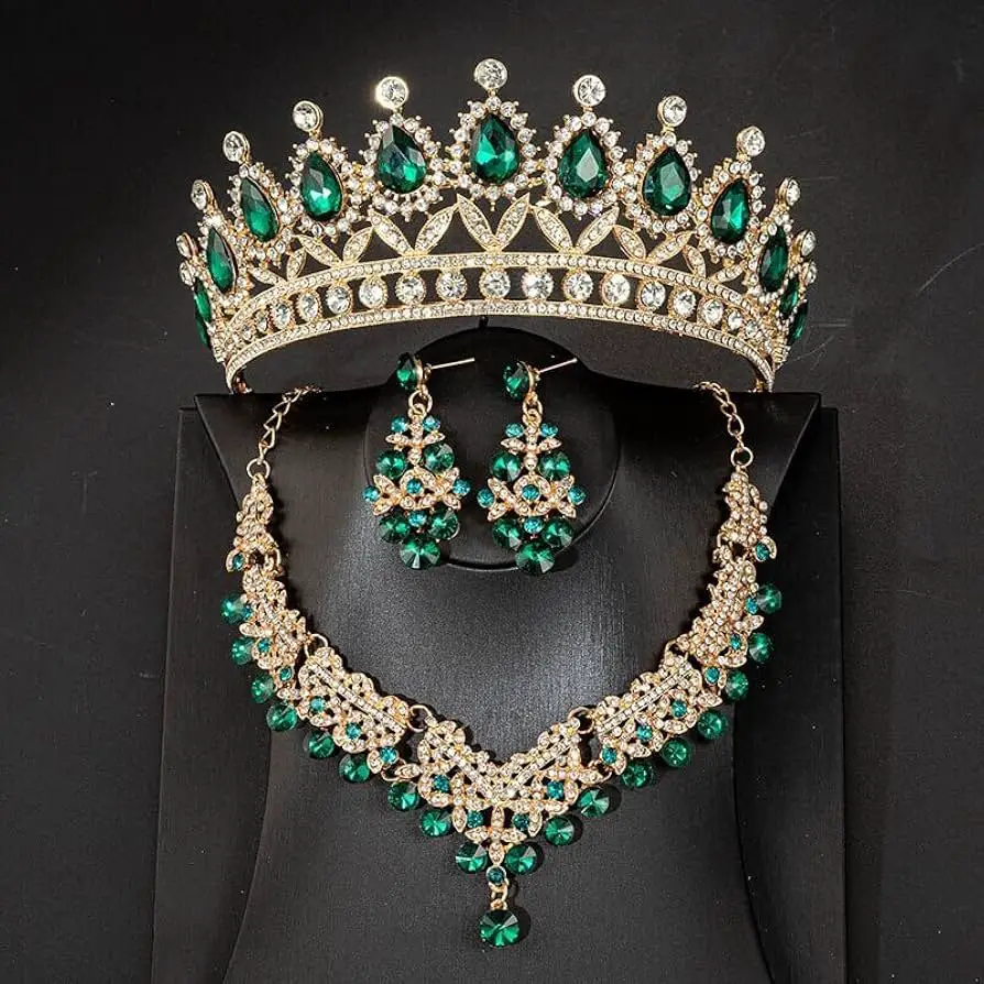 Emerald Tennis Necklace: A Stunning Accessory