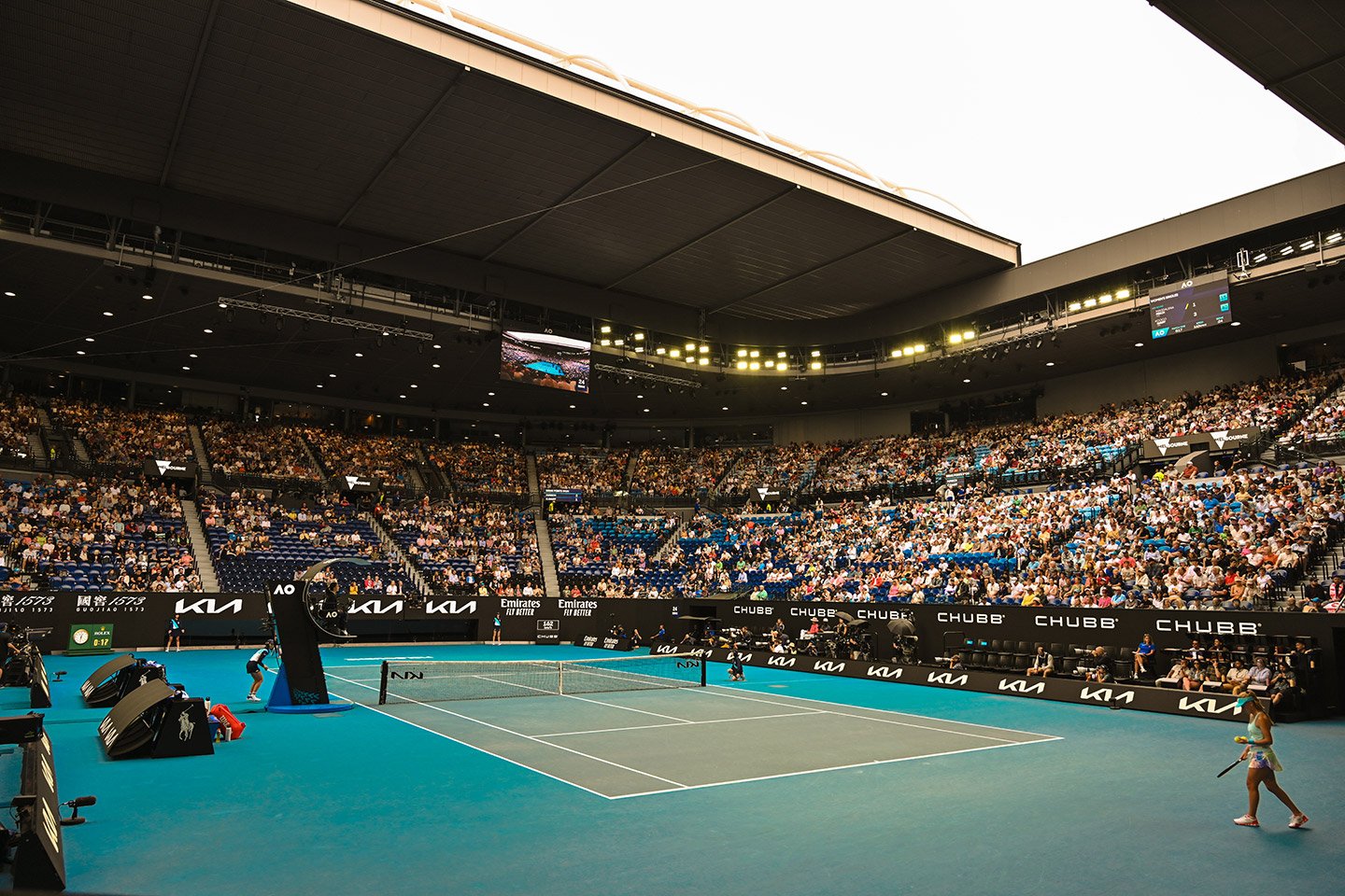 Tennis Backgrounds: Beautiful Settings for Fans