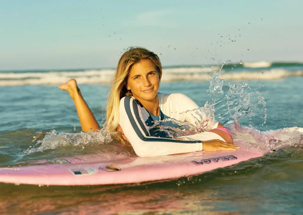 Surfing in Florida: Best Spots for Beginners and Pros