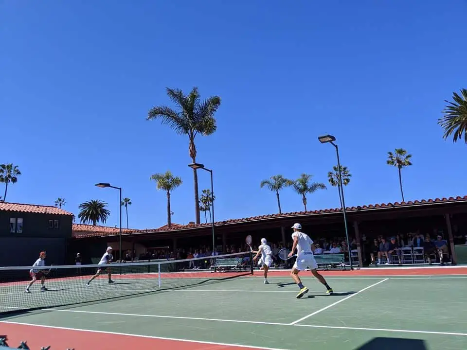 La Jolla Beach and Tennis Club: The Perfect Getaway for Sun and Sport
