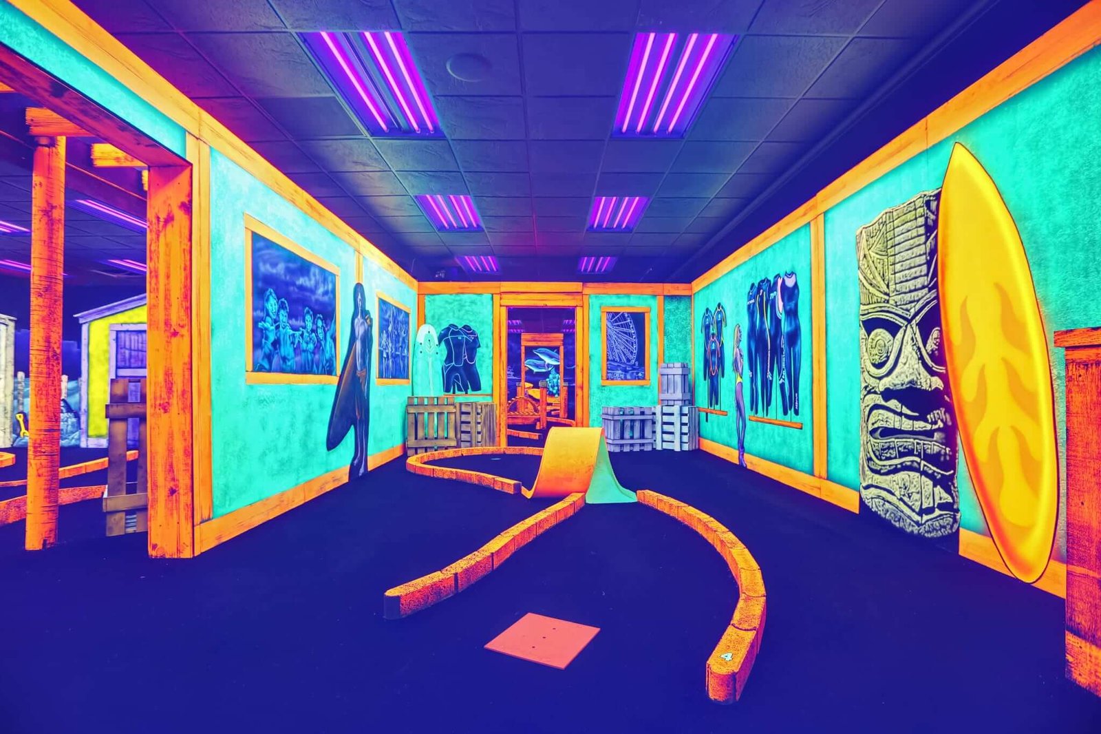Indoor Mini Golf in Myrtle Beach: Fun for All Ages