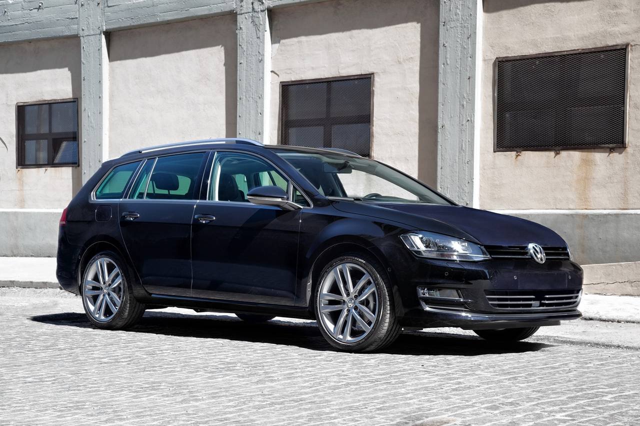 Golf Sportwagen: The Perfect Car for Golf Enthusiasts