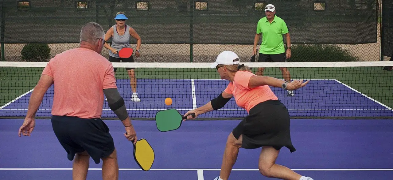 What's the Difference Between Tennis and Pickleball?