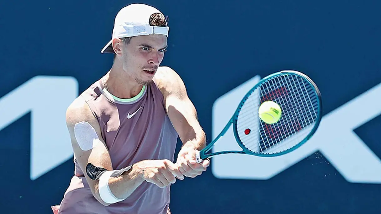 Prizmic Tennis: A Closer Look at the Career Highlights and Milestones of a Rising Star