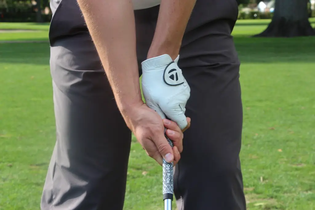 Strong Grip Golf: Techniques for Better Control