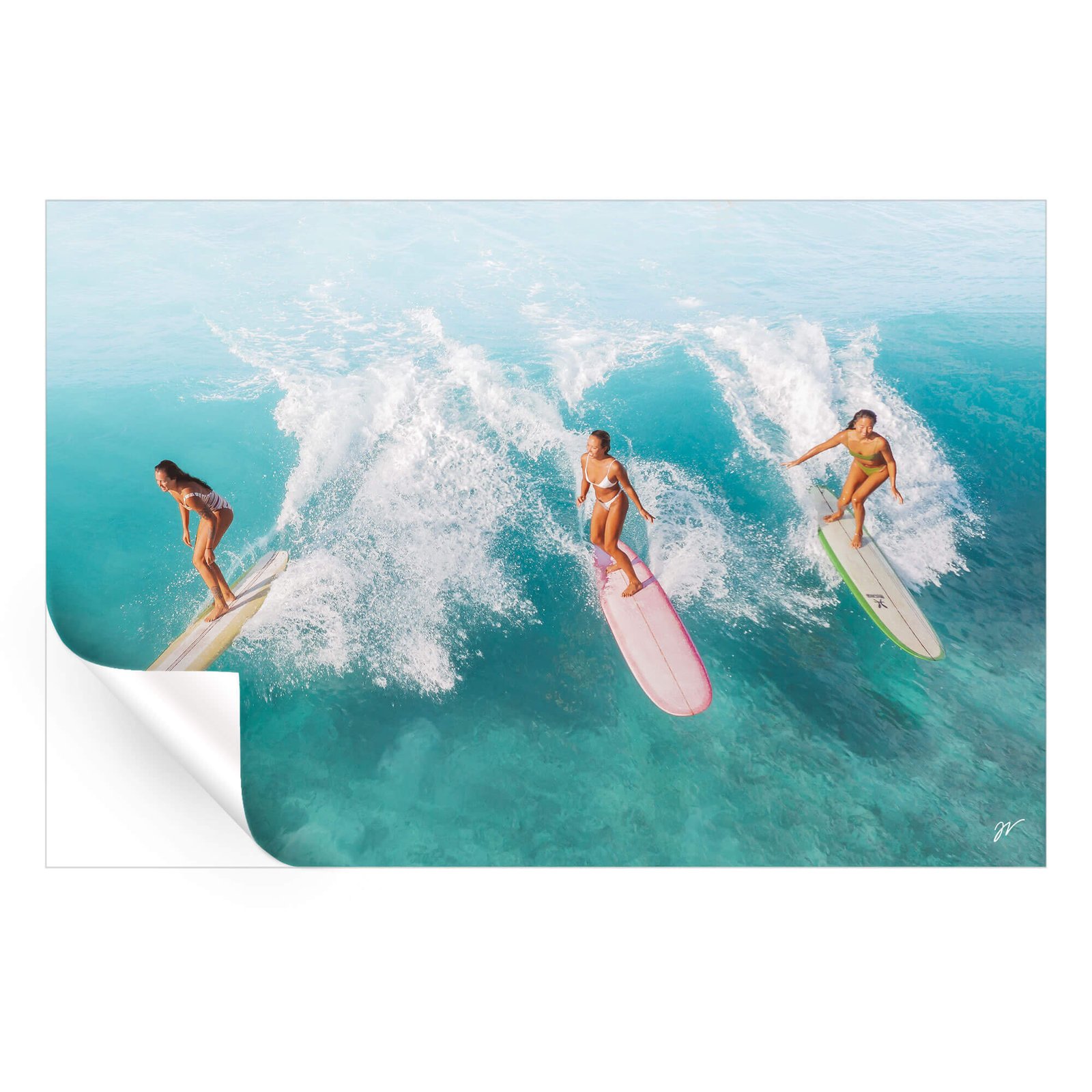 Surfing Aesthetic: Capturing the Style and Vibes of the Surfing Lifestyle