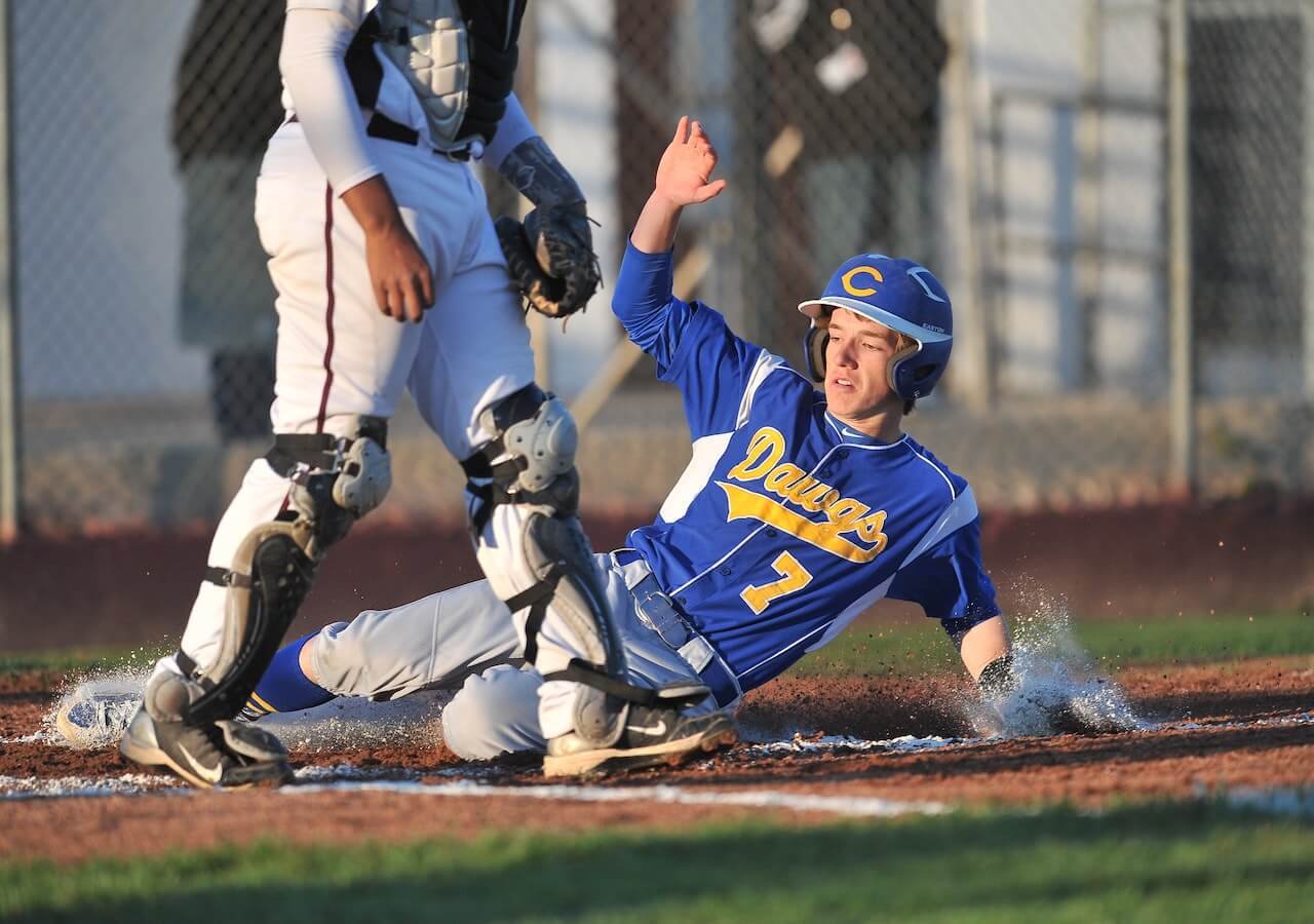 Stand Out on the Field: The Allure of Purple Baseball Cleats for Players