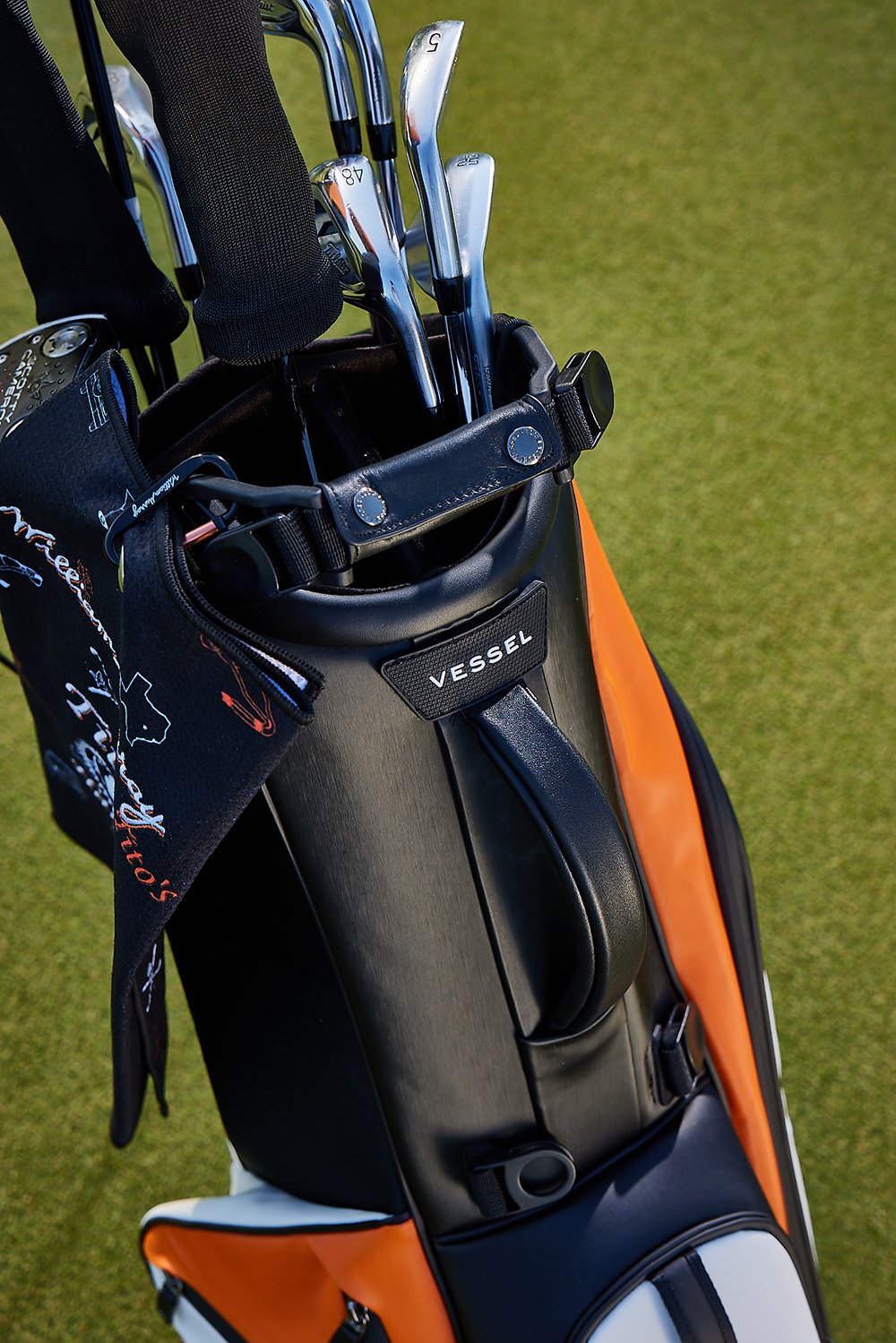 Founders Club Golf Bags: Durable and Feature-Rich Options