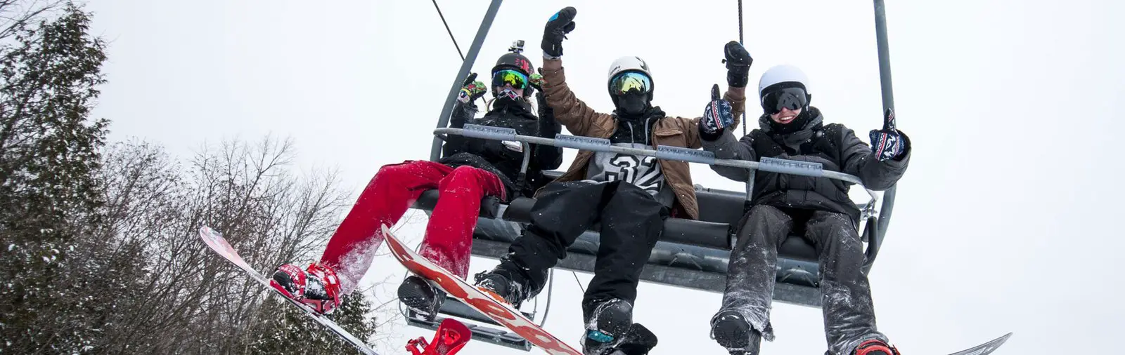 Top Snowboarding Brands: Leading Names in Gear and Apparel