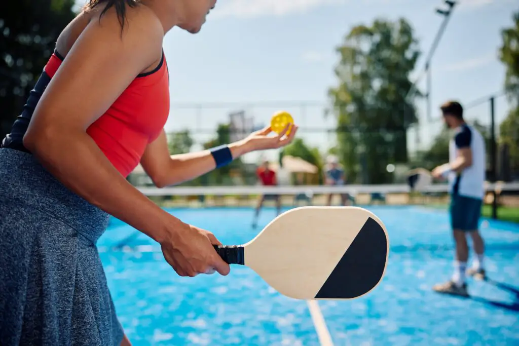 Pickleball vs Tennis: Understanding the Key Differences Between Two Popular Sports