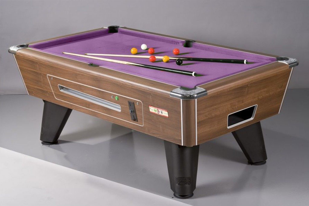 Snooker Table vs Pool Table: Differences in Size and Setup