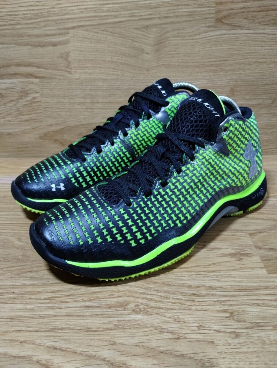Colorful Tennis Shoes: Stand Out on the Court