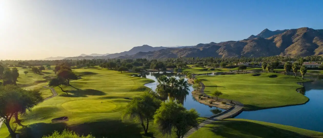 Indian Canyons Golf Resort: Golfing Amidst Stunning Views