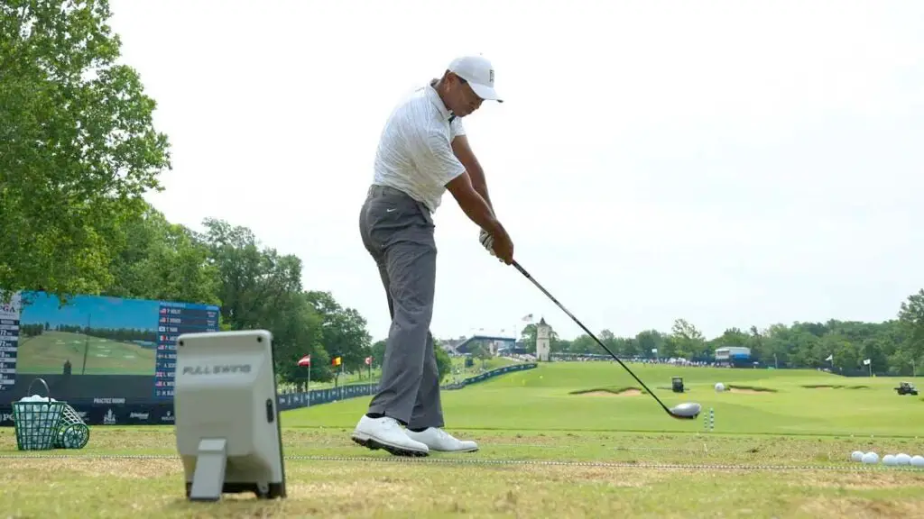 Longest Golf Ball: The Science Behind Distance