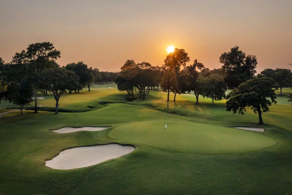 Brook Hollow Golf Club: A Historic and Scenic Course
