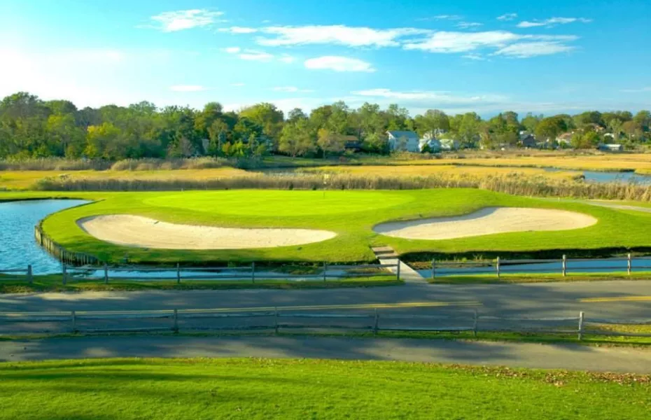 Crab Meadow Golf Course: Scenic Play on Long Island