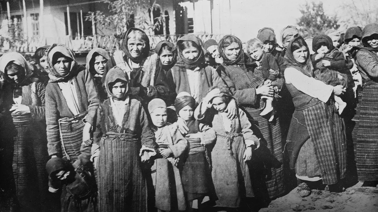 Halil Mutlu - Life History