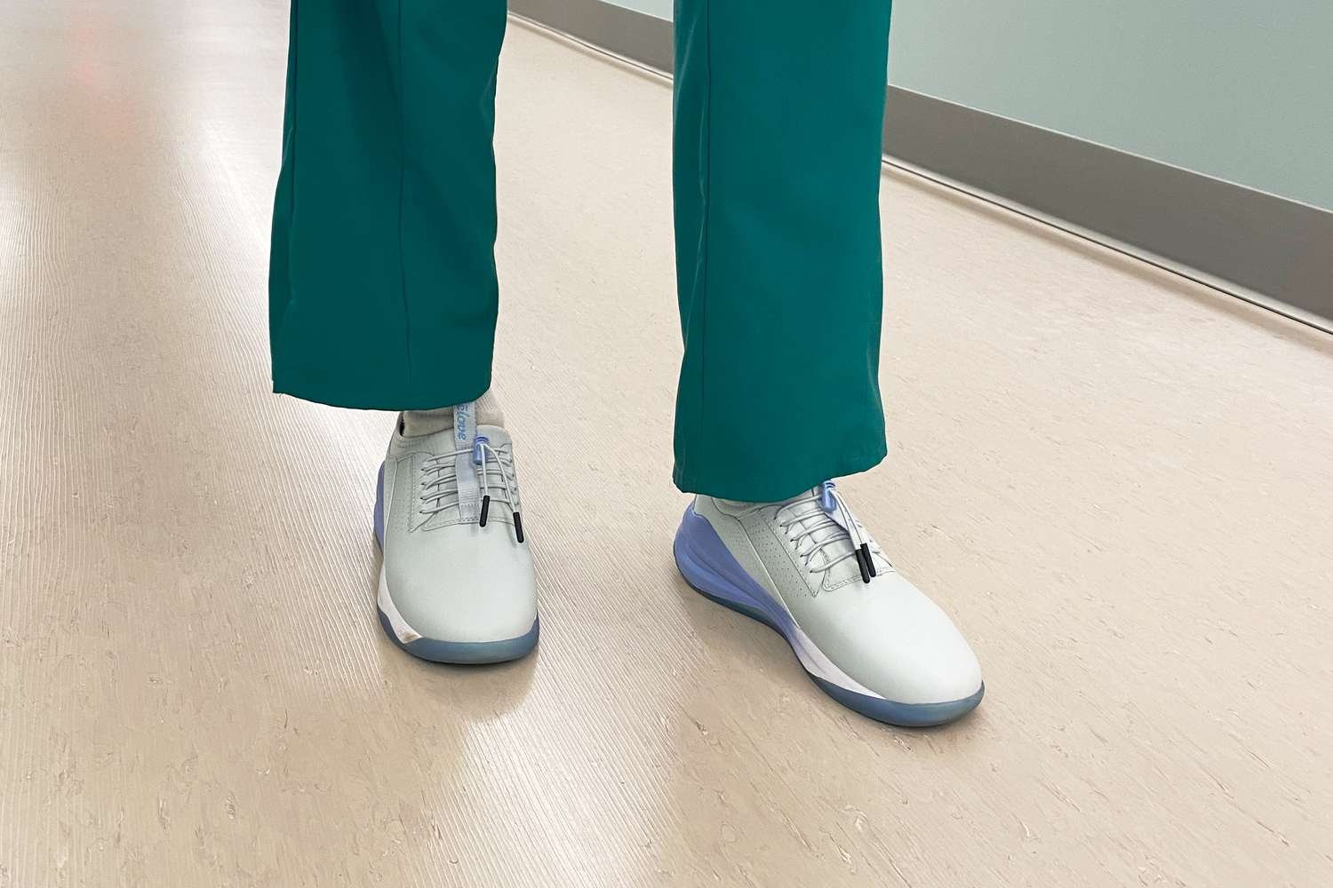 Top Tennis Shoes for Nurses: Comfortable Choices for Extended Shifts